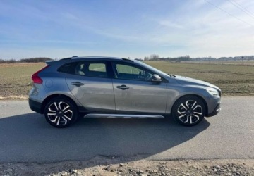 Volvo 2016 Volvo V40 Cross Country Volvo V40 Cross Country D3 Momentum 2.0 Diesel, zdjęcie 1