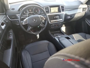 Mercedes Klasa GL X166 2015 Mercedes-Benz GL 2015 r. ,4,6L GL 550 4MATIC 4.6 Benzyna 429KM, zdjęcie 8