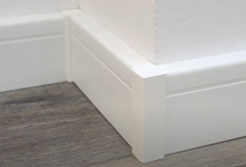 Vega P0610 Плинтус Arbiton белый, 6 см