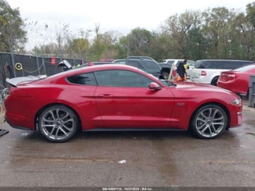 Ford Mustang VI Fastback Facelifting 5.0 Ti-VCT 450KM 2023 Ford Mustang GT Premium Fastback 2023 5.0l 5.0 Benzyna 450KM, zdjęcie 6