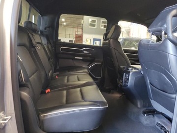  RAM 1500 2020, 5.7L, 4x4, LARAMIE, od ubezpieczalni 5.7 Benzyna 395KM, zdjęcie 8