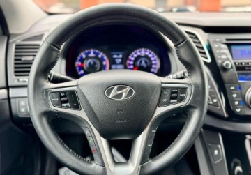 Hyundai i40 Kombi 1.7 CRDi HIGH 136KM 2012 Hyundai i40 1.7 CRDI Navi PDC LED tempomat 1.7 Diesel 136KM, zdjęcie 29