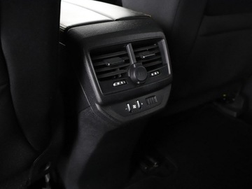 Peugeot 5008 II Crossover 1.5 BlueHDI 130KM 2018 Peugeot 5008 Automat, 7osob, Navi, PDC, Aut.klima, zdjęcie 34