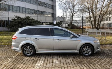 Ford Mondeo IV Kombi 2.0 Duratorq TDCi DPF 140KM 2010 Ford Mondeo 2,0TDCI Automat Alcantara Pakiet ST 2.0 Diesel 140KM, zdjęcie 4