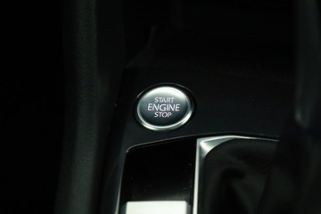 Volkswagen Tiguan II SUV Facelifting 2.0 TSI 190KM 2022 VW Tiguan 2.0 TSI, Salon Polska, 4X4, DSG, Klima, zdjęcie 18