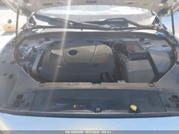 Volvo S90 II Sedan 2.0 T5 250KM 2018 Volvo S90 2018 Volvo S90 T5 FWD Momentum 2.0 Benzyna 250KM, zdjęcie 10