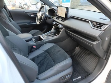 Toyota RAV4 V SUV Plug-In Facelifting 2.5 Hybrid Dynamic Force 306KM 2024 Toyota RAV4 2.5 Plug-In Hybrid GR Sport 4x4 V (201, zdjęcie 14