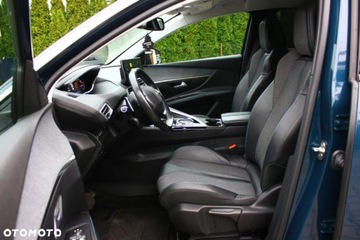 Peugeot 5008 II Crossover Facelifting 1.5 BlueHDi 130KM 2022 Peugeot 5008 Peugeot 5008 1.5 BlueHDI Allure SampS EAT8 1.5 Diesel 130KM, zdjęcie 23