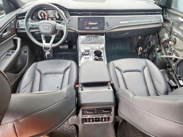 Audi Q8 2021 Audi Q8 Premium Plus S-Line 2021 3.0l 3.0 Benzyna 335KM, zdjęcie 8