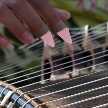 ЗАЩИТНЫЕ НАКРЫШКИ ДЛЯ АВТОМОБИЛЬНЫХ БАСОВЫХ ГАДЖЕТОВ