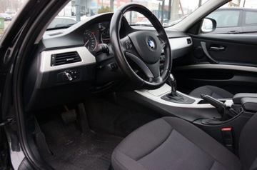 BMW Seria 3 E90-91-92-93 Touring E91 2.0 318d 143KM 2010 BMW Seria 3 2.0 Diesel 143 KM, Lift, Automat, Klimatronic, Biksenon 2.0, zdjęcie 18