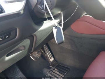 BMW X6 G06 2025 BMW X6 xDrive40I 2025 3.0l 3.0 Benzyna 375KM, zdjęcie 12