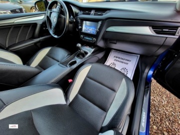 Toyota Avensis III Wagon Facelifting 2015 2.0 D-4D 143KM 2016 Toyota Avensis Fajna wersja bardzo ladna, Panorama GWARANCJA 2.0, zdjęcie 28