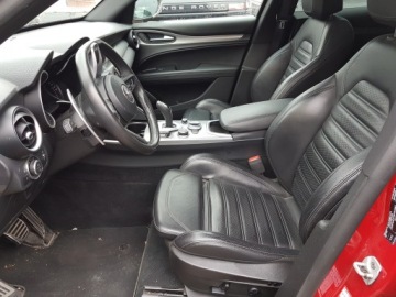 Alfa Romeo Stelvio SUV Facelifting 2.2 Turbo 210KM 2021 Alfa Romeo Stelvio 2.2 T VELOCE Q4 210CV AUTO, zdjęcie 9