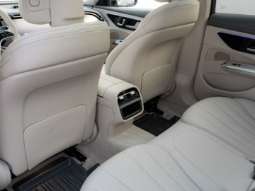 Mercedes Klasa E W214 Sedan 2.0 220d 197KM 2025 Mercedes E 220 4MATIC Avantgarde Szklany Dach, zdjęcie 22