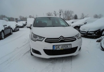 Citroen C4 II Hatchback 5d Facelifting 1.6 BlueHDi 100KM 2017 Citroen C4 Citroen C4 II 1.6 diesel 99 KM 1.6 Diesel 99KM, zdjęcie 1