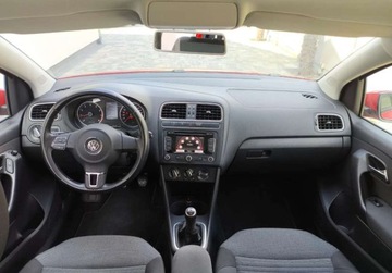 Volkswagen Polo V Hatchback 5d 1.4 85KM 2010 Volkswagen Polo 1.4 16V Highline Optimum, zdjęcie 17