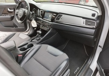 Kia Niro I Crossover 1.6 GDi Hybrid 141KM 2017 Kia Niro Kia Niro 1.6 hybryda klima kamera stan bdb gwarancja przebiegu 1.6, zdjęcie 11
