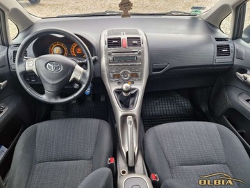Toyota Auris I Hatchback 5d Facelifting 2.0 D-4D DPF 126KM 2009 Toyota Auris 2.0 D D-4D Soul Zarejestrowana Ladna 2.0 Diesel 126KM, zdjęcie 17