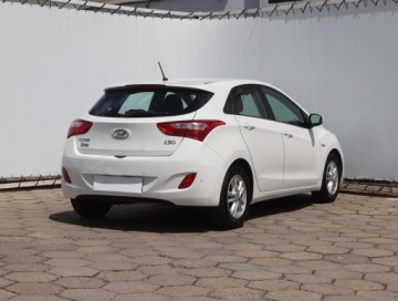 Hyundai i30 II Hatchback 3d 1.4 100KM 2014 Hyundai i30 1.4 CVVT, Klima, Parktronic, zdjęcie 4