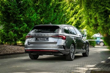 Skoda Octavia IV 2026 Škoda Octavia Skoda Octavia Combi RS 2.0 TSI 265, zdjęcie 13