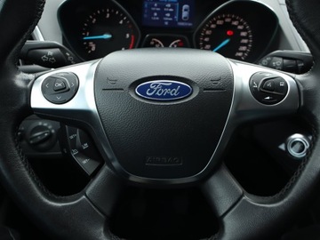 Ford Kuga II SUV 2.0 TDCi 150KM 2015 Ford Kuga 2.0 TDCi, 4X4, Skóra, Klima, zdjęcie 18