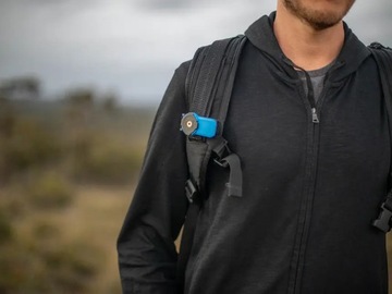 Основание с четырьмя замками и зажимом для ремня/рюкзака (V3)