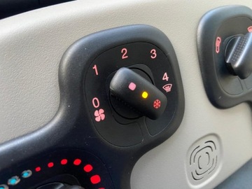 Fiat Panda III VAN 1.2 69KM 2013 Fiat Panda 1.2 Benzyna 5-Drzwi Klimatyzacja Kamera Cofania 1-Wlasciciel, zdjęcie 27