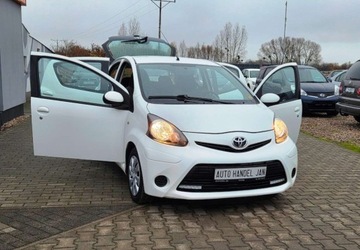 Toyota Aygo I Hatchback 5d Facelifting 1.0 VVT-i 68KM 2012 Toyota Aygo 1,0 Ben Klima Benzyna 68KM, zdjęcie 22
