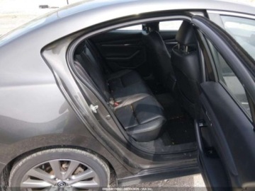 Mazda 3 IV 2019 Mazda 3 Select Package, 2019r., 4x4, 2.5L 2.5 Benzyna 186KM, zdjęcie 9
