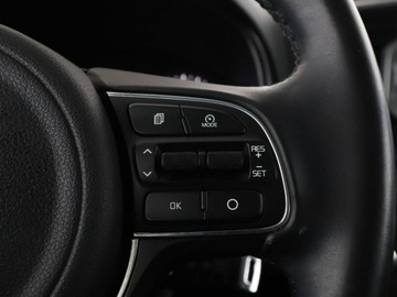 Kia Sportage IV SUV 1.7 CRDi 141KM 2017 Kia Sportage automat półskóra navi LED klima, zdjęcie 28