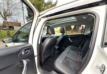 Peugeot 2008 I SUV Facelifting 1.2 PureTech 110KM 2018 Peugeot 2008 Peugeot 2008 PureTech 110 StopampStart Crossway 1.2 Benzyna, zdjęcie 20