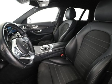 Mercedes Klasa C W205 Kombi Facelifting 2.0 300d 245KM 2019 Mercedes C 300 4x4 automat multibeam LED, zdjęcie 12