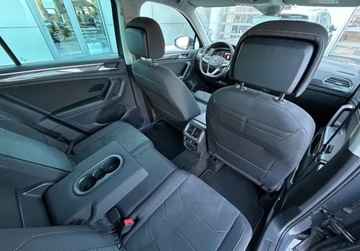 Volkswagen Tiguan II SUV Plug-in 1.4 TSI e-HYBRID 245KM 2022 Volkswagen Tiguan eHybrid Elegance Pakiety, GTE, Masaze, Matrix, ACC, Dig, zdjęcie 8