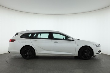 Opel Insignia II Sports Tourer 1.6 CDTI 136KM 2018 Opel Insignia 1.6 CDTI, Automat, Skóra, Navi, zdjęcie 5