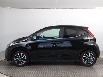 Toyota Aygo II Hatchback 5d 1.0 VVT-i 69KM 2018 Toyota Aygo 1.0 VVT-i, Salon Polska, VAT 23%, zdjęcie 2