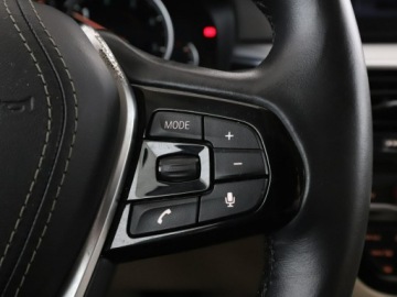 BMW Seria 5 G30-G31 Limuzyna 520d 190KM 2017 BMW 520 4x4 automat full LED skóra navi kamera i, zdjęcie 31