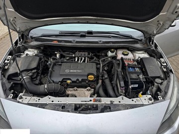 Opel Astra J GTC 1.4 Turbo ECOTEC 140KM 2016 OPEL ASTRA J (P10) 1.4 (103) 140 KM, zdjęcie 10