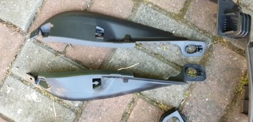 КРЫШКА КОРПУСА СИДЕНИЯ ЛЕВАЯ ПЕРЕДНЯЯ VOLVO XC90 II