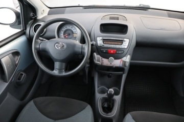 Toyota Aygo I Hatchback 3d 1.0 VVT-i 68KM 2006 Toyota Aygo 1.0 VVT-i, Klima, zdjęcie 6