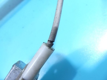 ZVEDÁK PŘEDNÍ LEVÝ DAEWOO LEGANZA 2 PIN