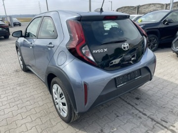 Toyota Aygo X 1.1 VVT-i 72KM 2024 Toyota Aygo X Kamera Klimatyzacja Aktywny temp., zdjęcie 1