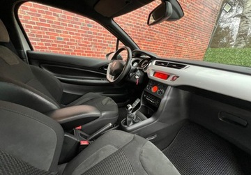 DS 3 Hatchback (Citroen) 1.2 VTi 82KM 2014 Citroen DS3 Klima Czujniki Super stan Gwarancja w cenie Warszawa VRFK 1.2, zdjęcie 8