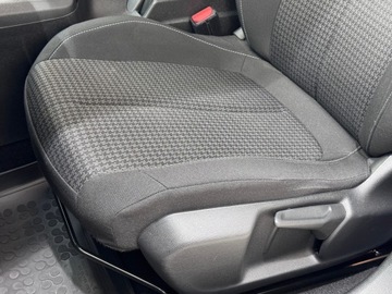 Peugeot 308 II Hatchback Facelifting 1.2 PureTech 130KM 2021 Peugeot 308 Active S&amp;S, 1 właściciel, Salon Polska, zdjęcie 9