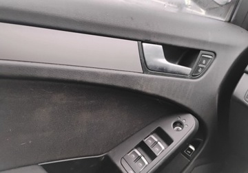 Audi A4 B8 Avant Facelifting 2.0 TDI 177KM 2014 Audi A4 Avant 112014r, 2.0TDI. AUTOMAT. Uszkodzony przod. 2.0 Diesel, zdjęcie 9