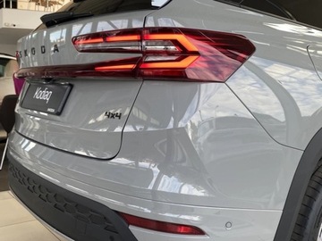 Skoda Kodiaq II SUV 2.0 TDI SCR 193KM 2025 SKODA Kodiaq Sportline 2.0 TDI DSG 4x4 7 os. Suv 193KM 2025, zdjęcie 14