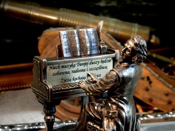 FRYDERYK CHOPIN FIGURKA TROFEUM MUZYCZNE RZZEŹBA v