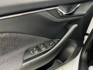 Skoda Scala Hatchback 1.0 TSI 110KM 2023 Skoda Scala 1.0TSI 110KM DSG Style SalonPL SerwisASO Led Acc Virtual FV23, zdjęcie 17