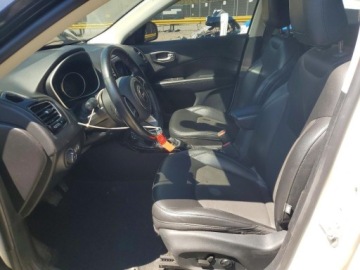 Jeep Compass II 2021 Jeep Compass 2021 JEEP COMPASS LATITUDE 2.4 Benzyna 180KM, zdjęcie 8