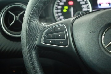 Mercedes GLA I Off-roader 1.6 180 122KM 2016 Mercedes GLA GLA 180, Salon Polska, Xenon, zdjęcie 15
